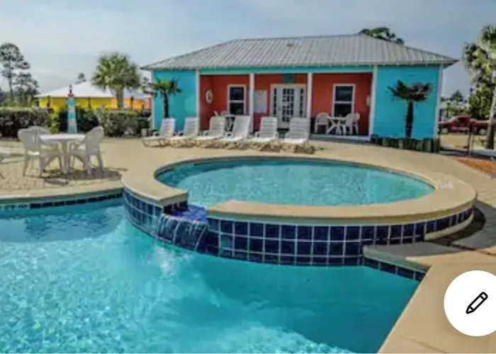 Holiday home Rookery 3 Family Friendly Pools Dogs