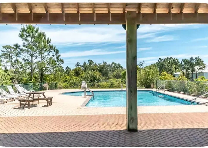 Rookery 3 Family Friendly Pools Dogs Holiday home